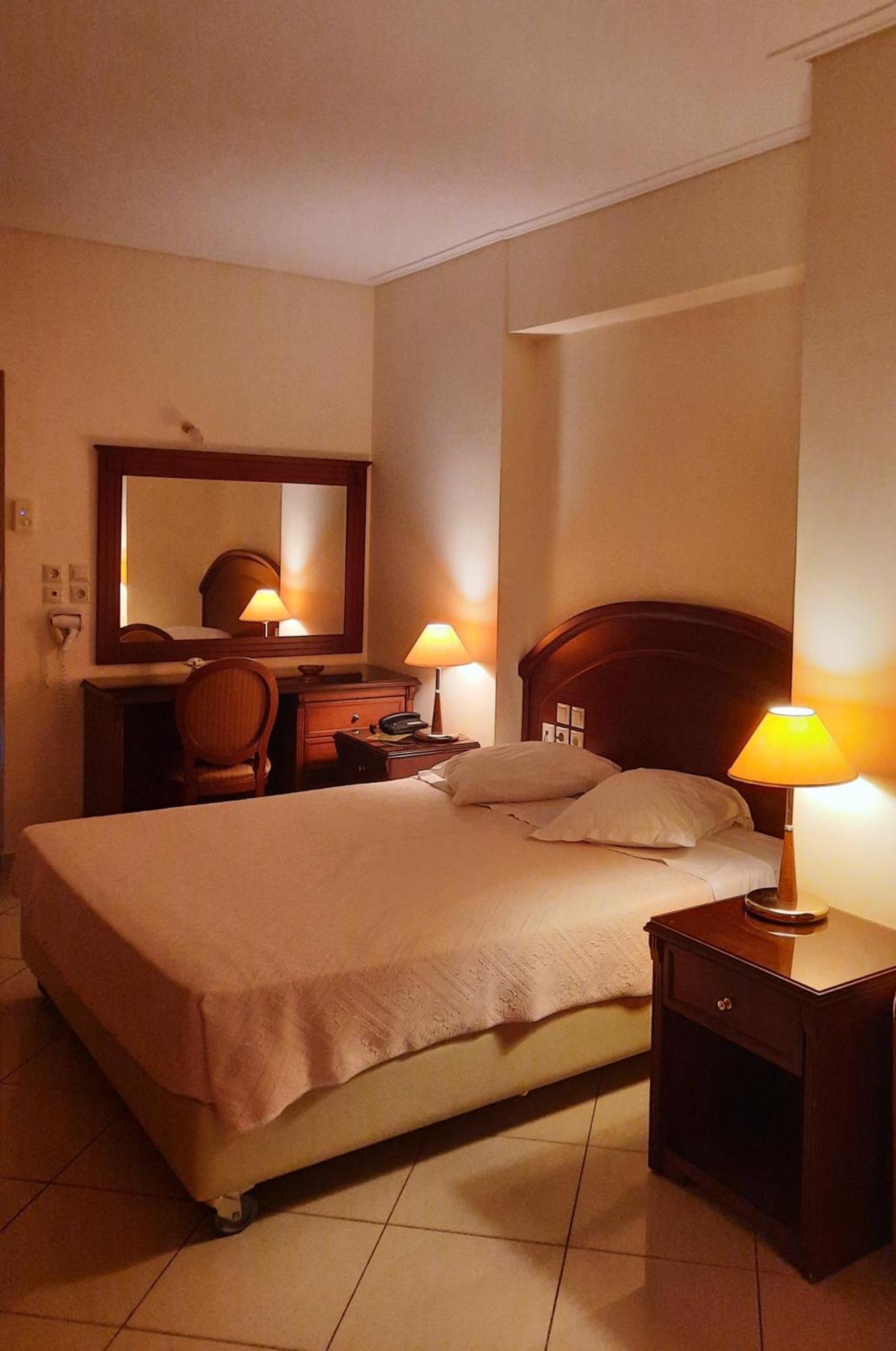 Europa Beach Hotel Galaxidi Ngoại thất bức ảnh