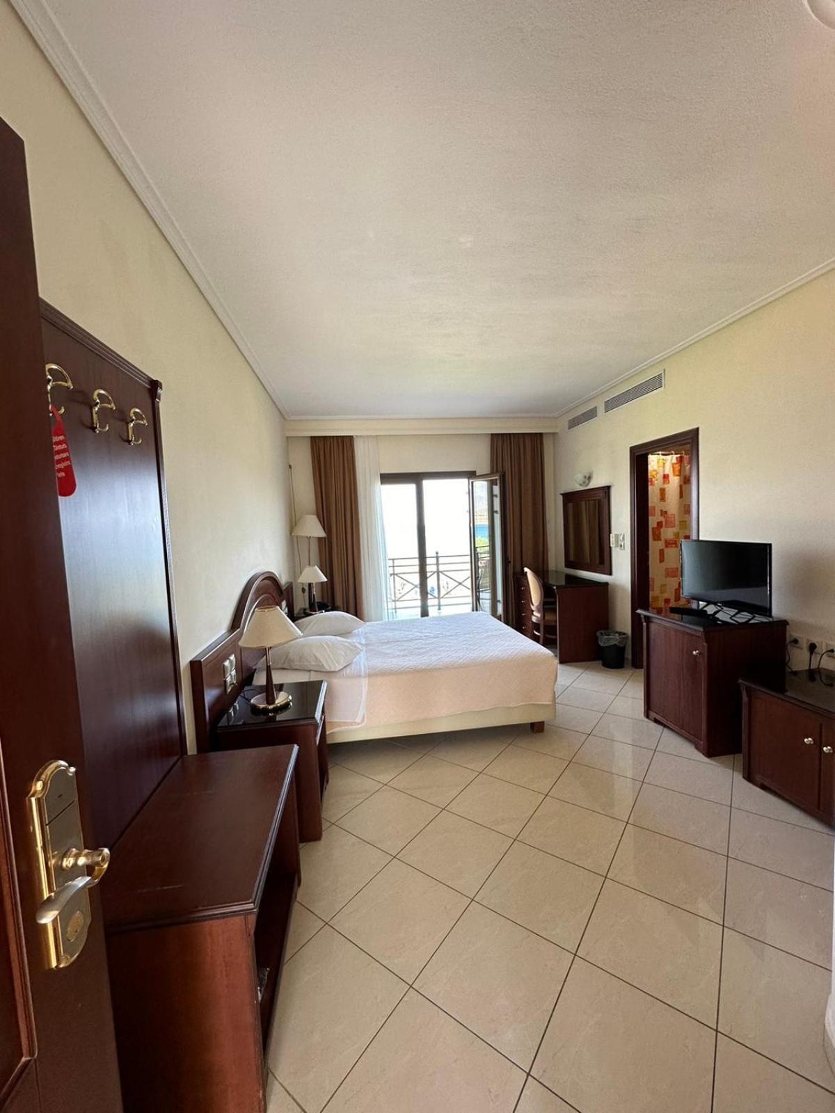 Europa Beach Hotel Galaxidi Ngoại thất bức ảnh
